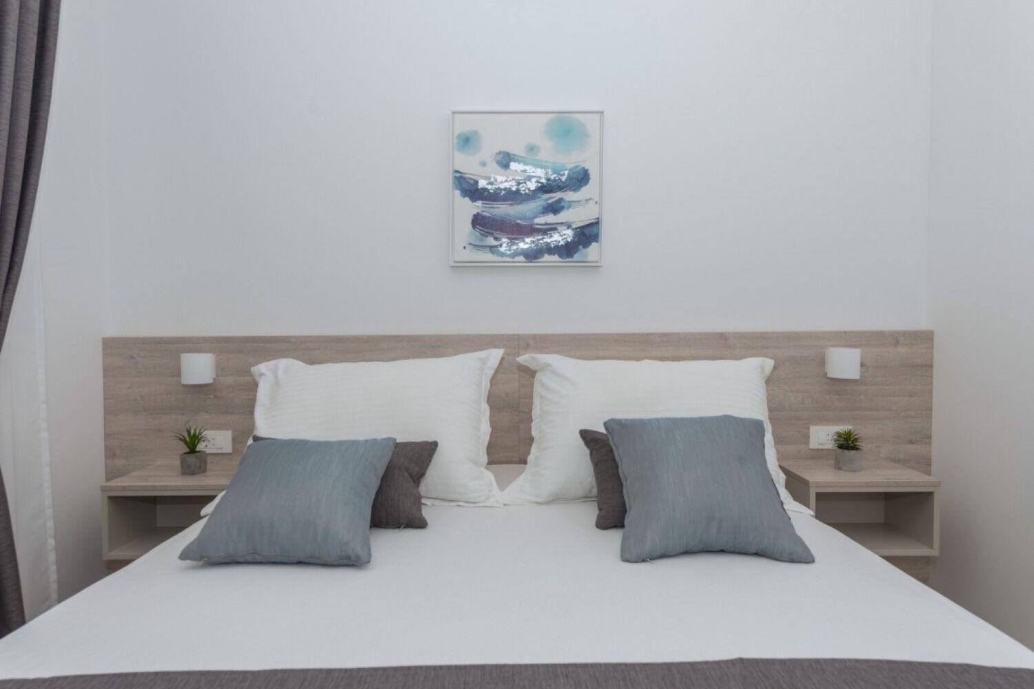 Apartments Mari - 40M From The Beach Makarska Esterno foto