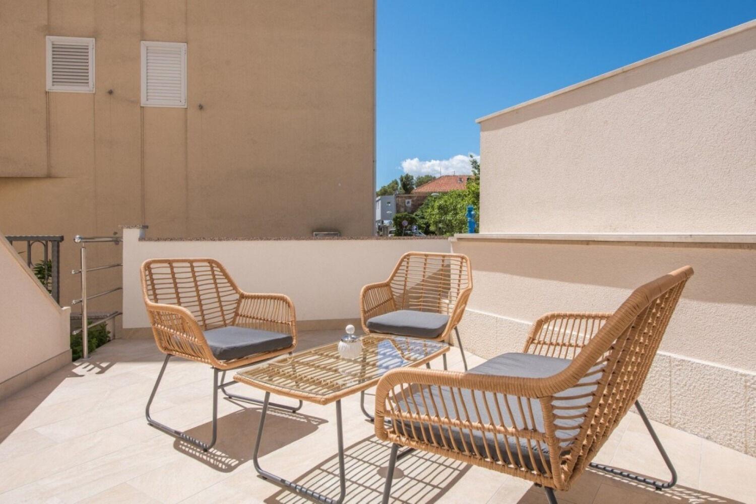 Apartments Mari - 40M From The Beach Makarska Esterno foto