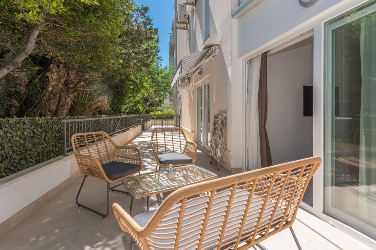 Apartments Mari - 40M From The Beach Makarska Esterno foto