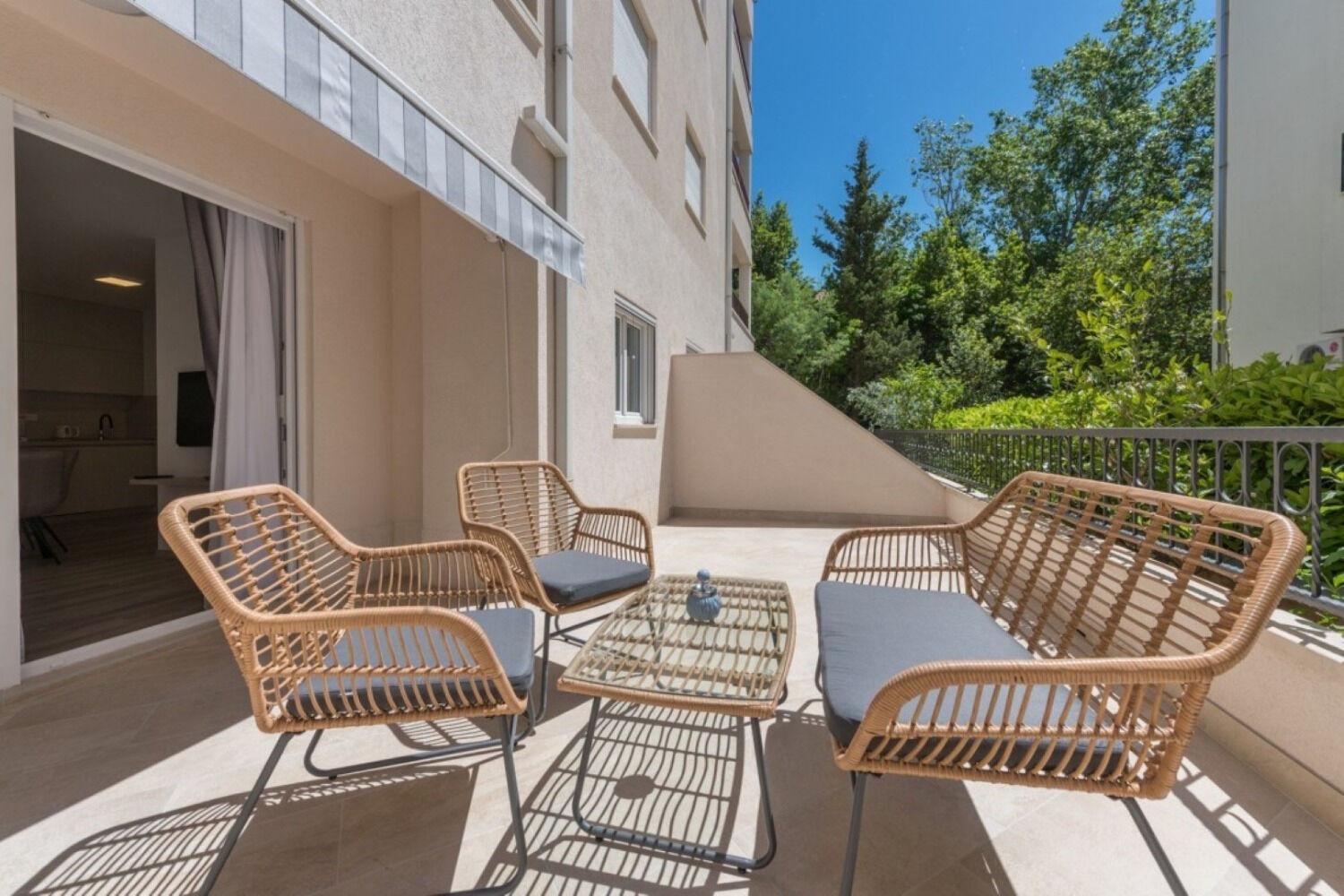 Apartments Mari - 40M From The Beach Makarska Esterno foto