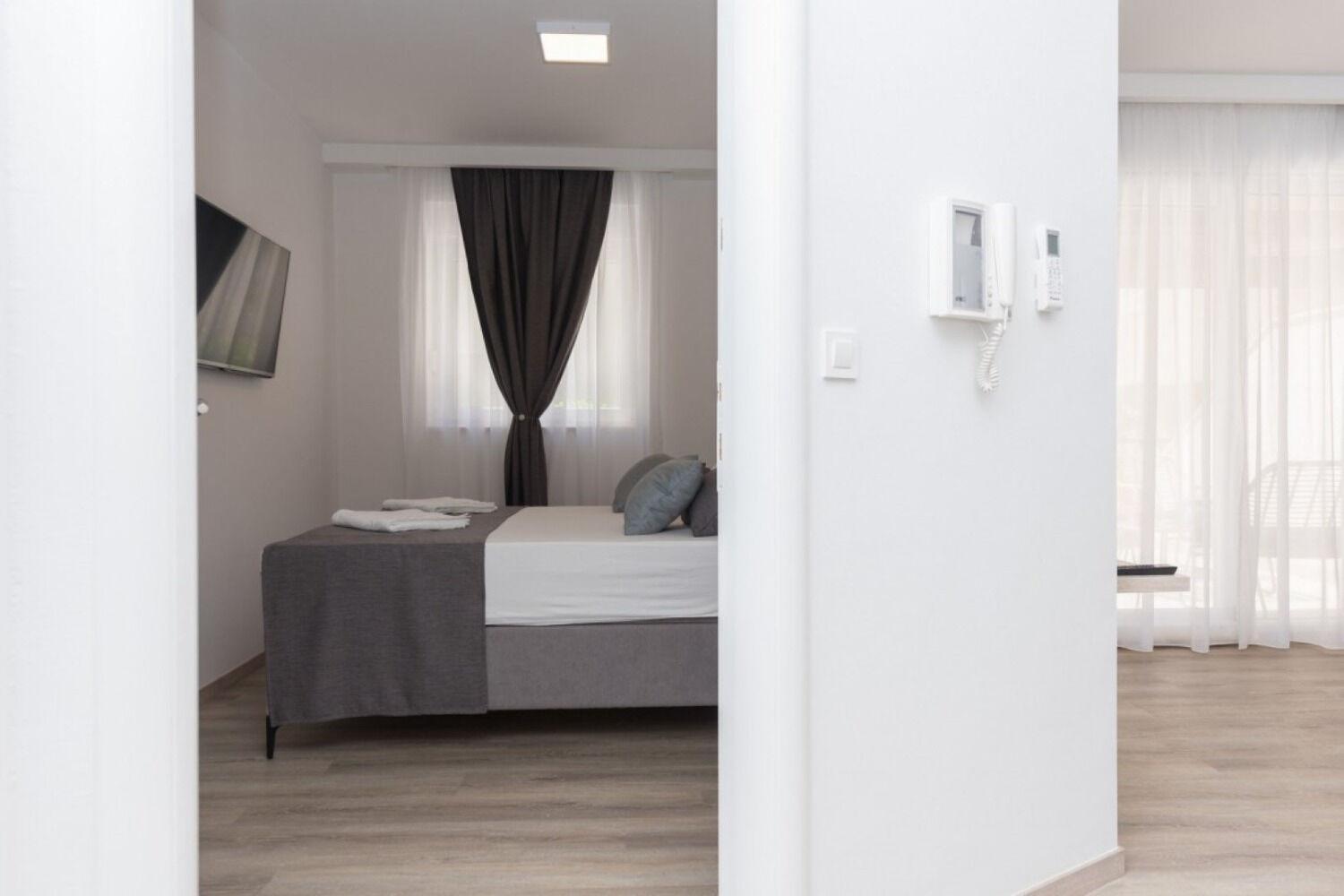 Apartments Mari - 40M From The Beach Makarska Esterno foto