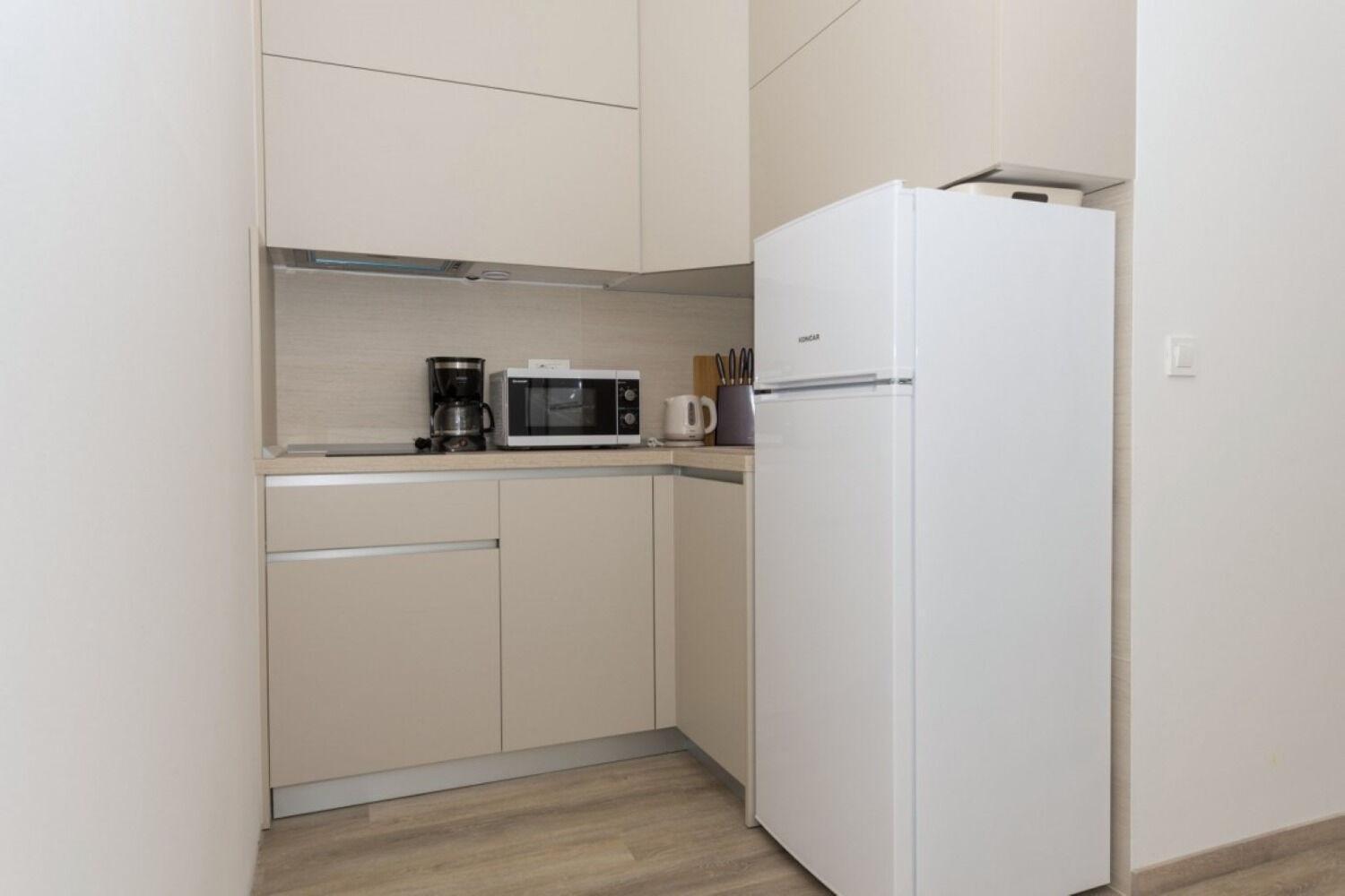 Apartments Mari - 40M From The Beach Makarska Esterno foto