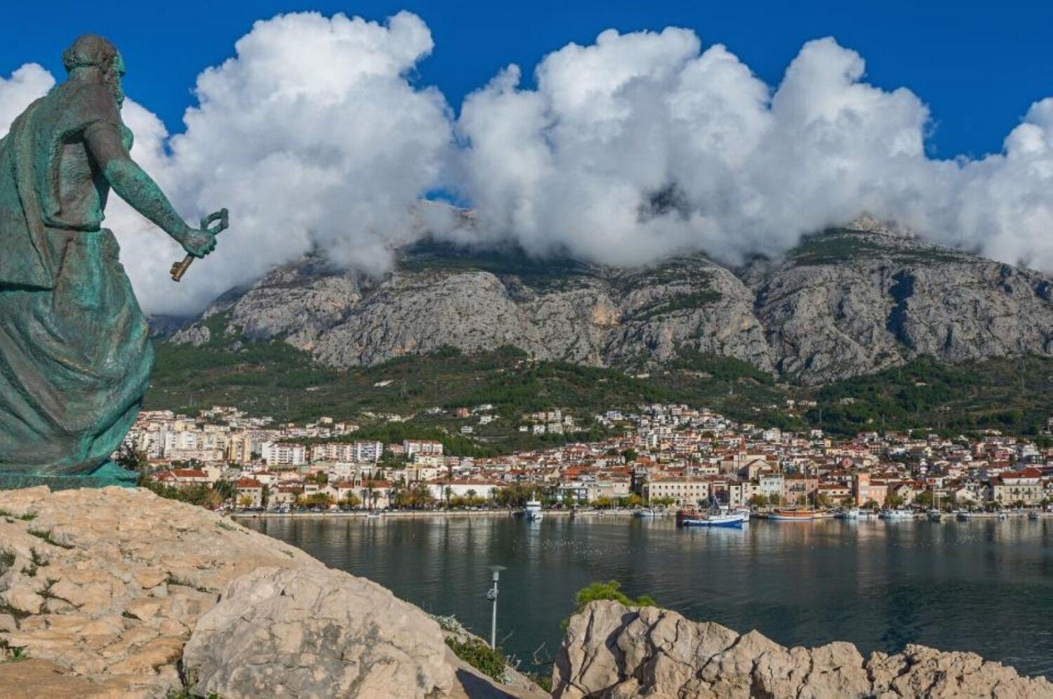 Apartments Mari - 40M From The Beach Makarska Esterno foto